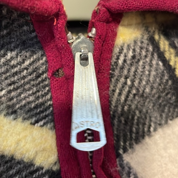 Vintage wool Astro poncho - Picture 2 of 5